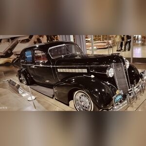 Meet your Posher, Alex